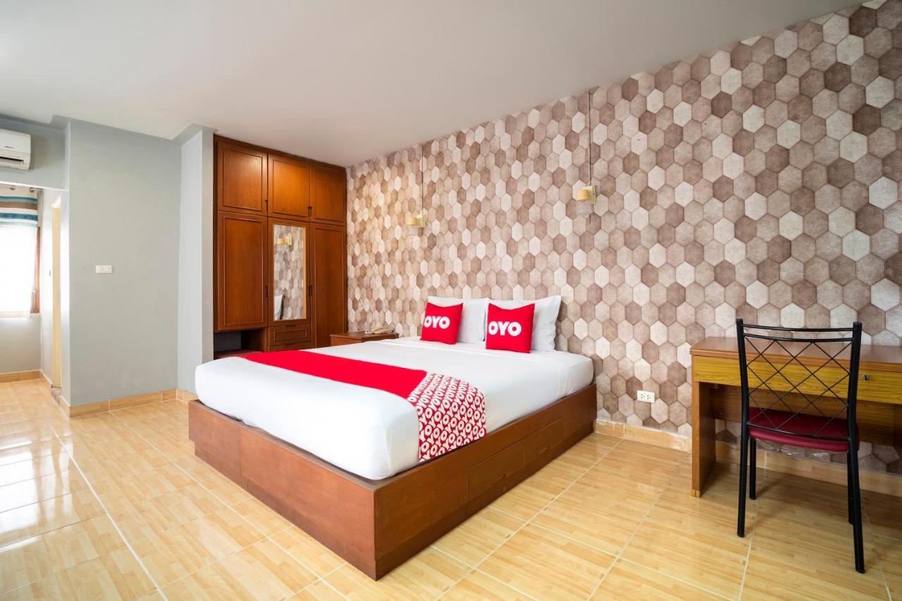 Oyo 663 Green Beach Room Pattaya Exterior photo
